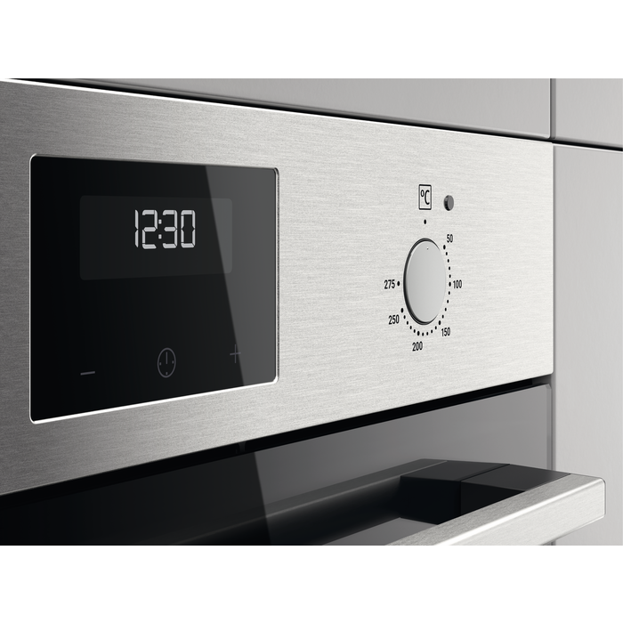 Zanussi - Einbaubacköfen und -herde - ZOHNX3X3