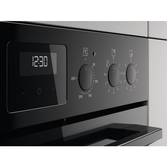 Zanussi - Einbaubacköfen und -herde - ZOUNE3K2